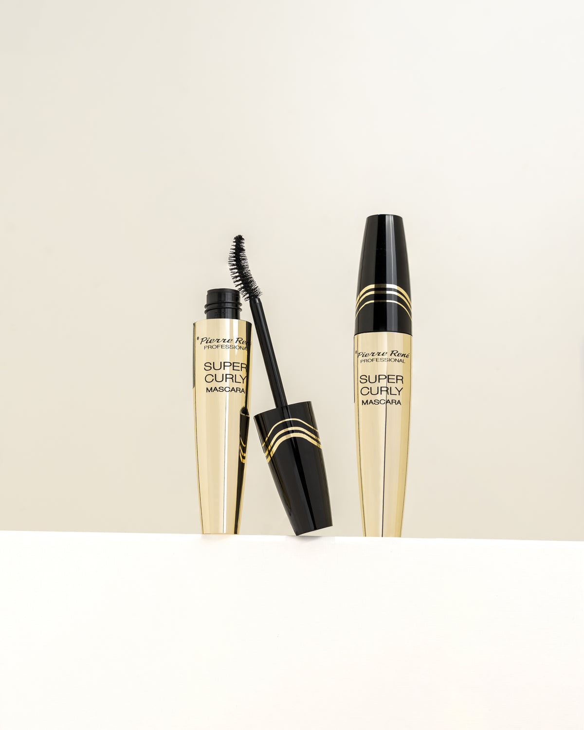 MASCARA ME EFEKT LAKIMI SUPER CURLY